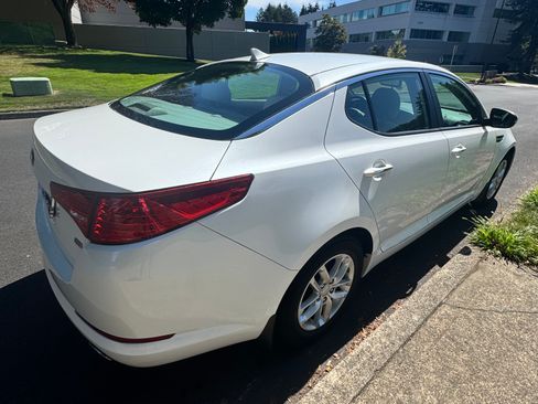 Used 2013 Kia Optima LX w/ Convenience Plus Pkg FWD image 4