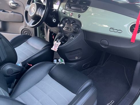 Used 2012 FIAT 500 Sport w/ Safety & Convenience Pkg image 9