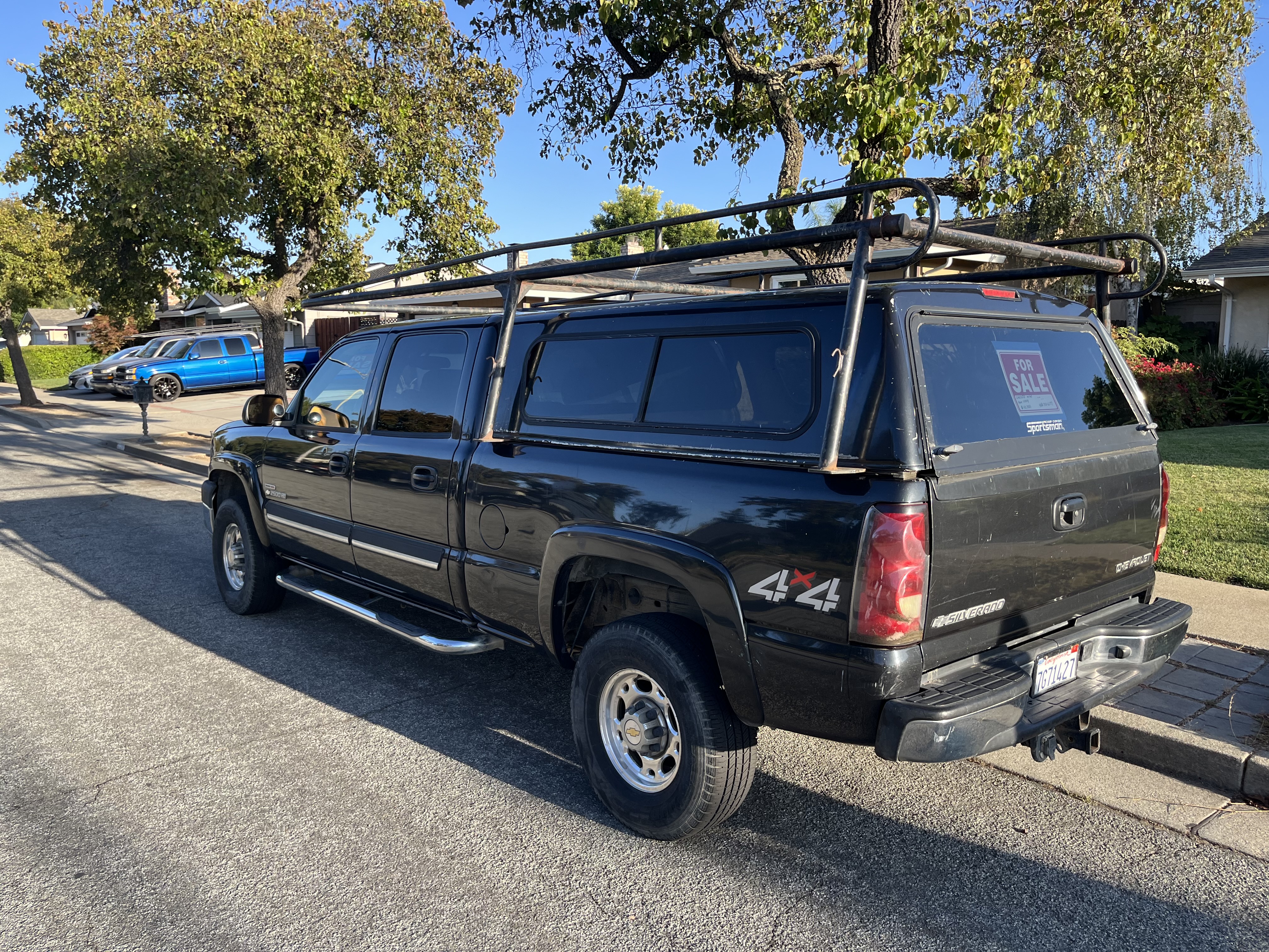 Used 2004 Chevrolet Silverado 2500 LT w/ Skid Plate Package AWD/4WD image 4