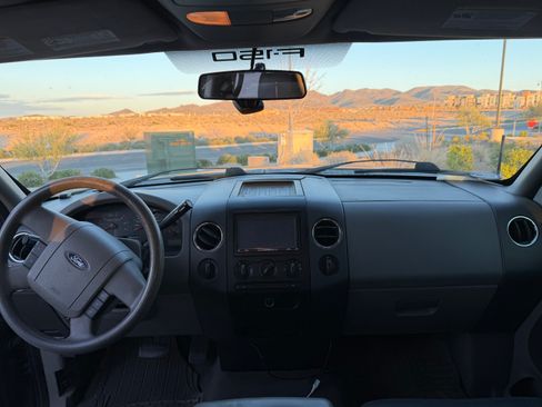 Used 2007 Ford F150 XLT image 8