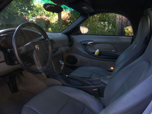 Used 2002 Porsche Boxster image 14