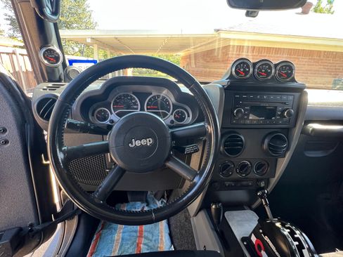 Used 2007 Jeep Wrangler Unlimited Rubicon image 13