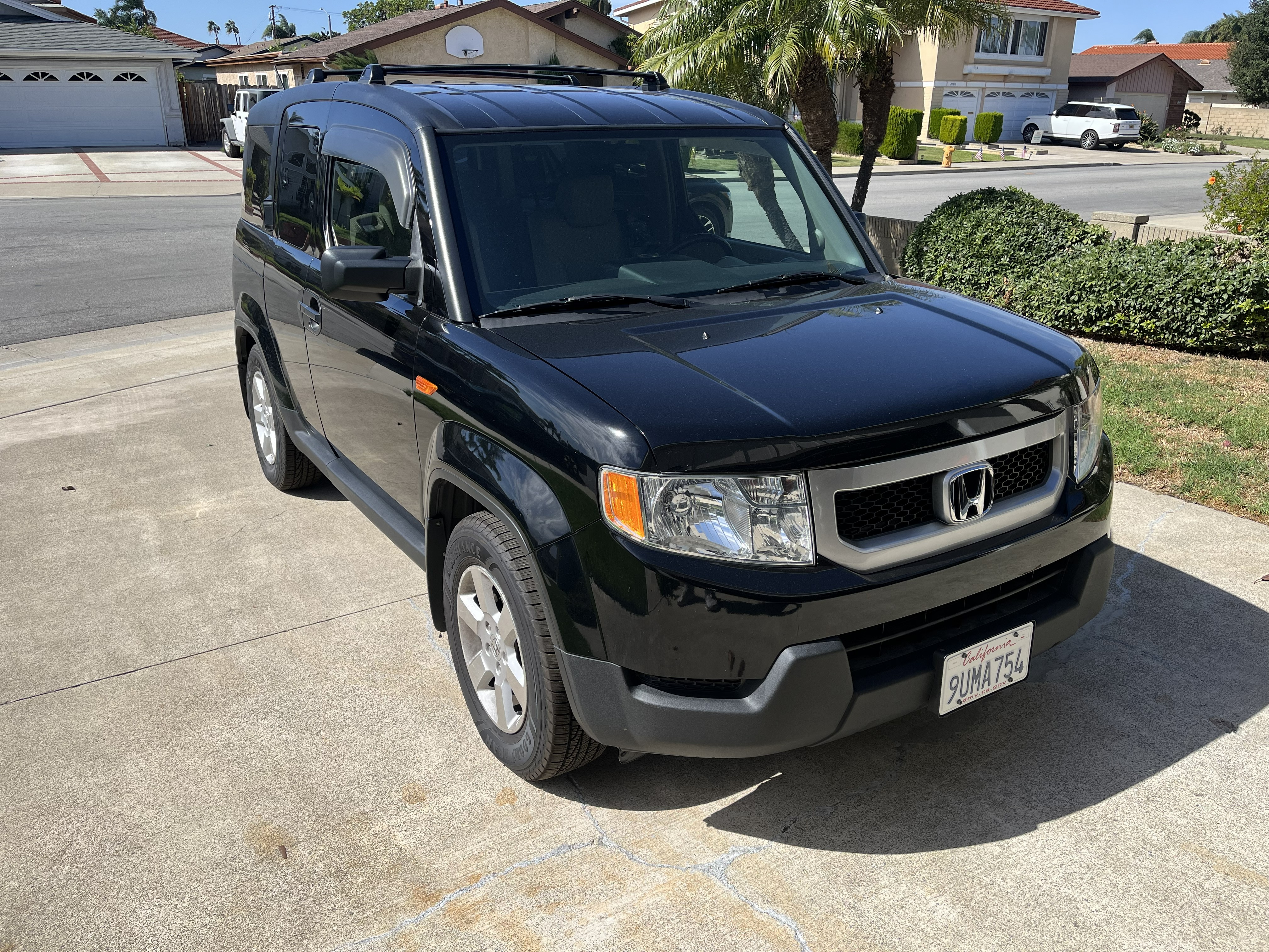 Used 2010 Honda Element EX image 2