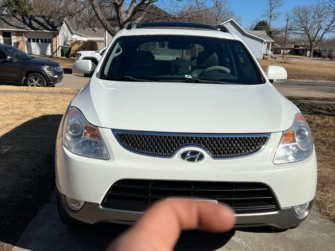 Used 2008 Hyundai Veracruz GLS image 6