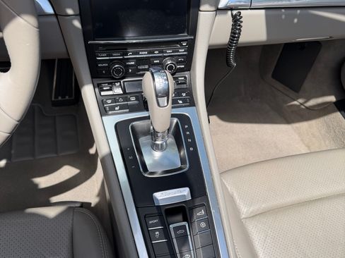 Used 2013 Porsche Boxster RWD image 22