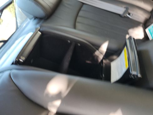 Used 2011 Hyundai Equus Ultimate image 23