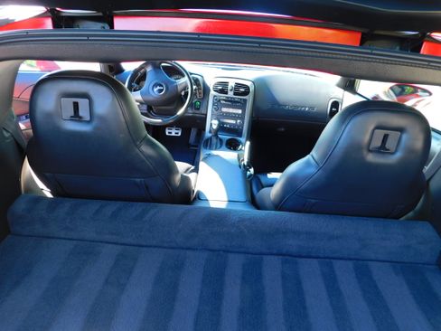Used 2006 Chevrolet Corvette Coupe image 10