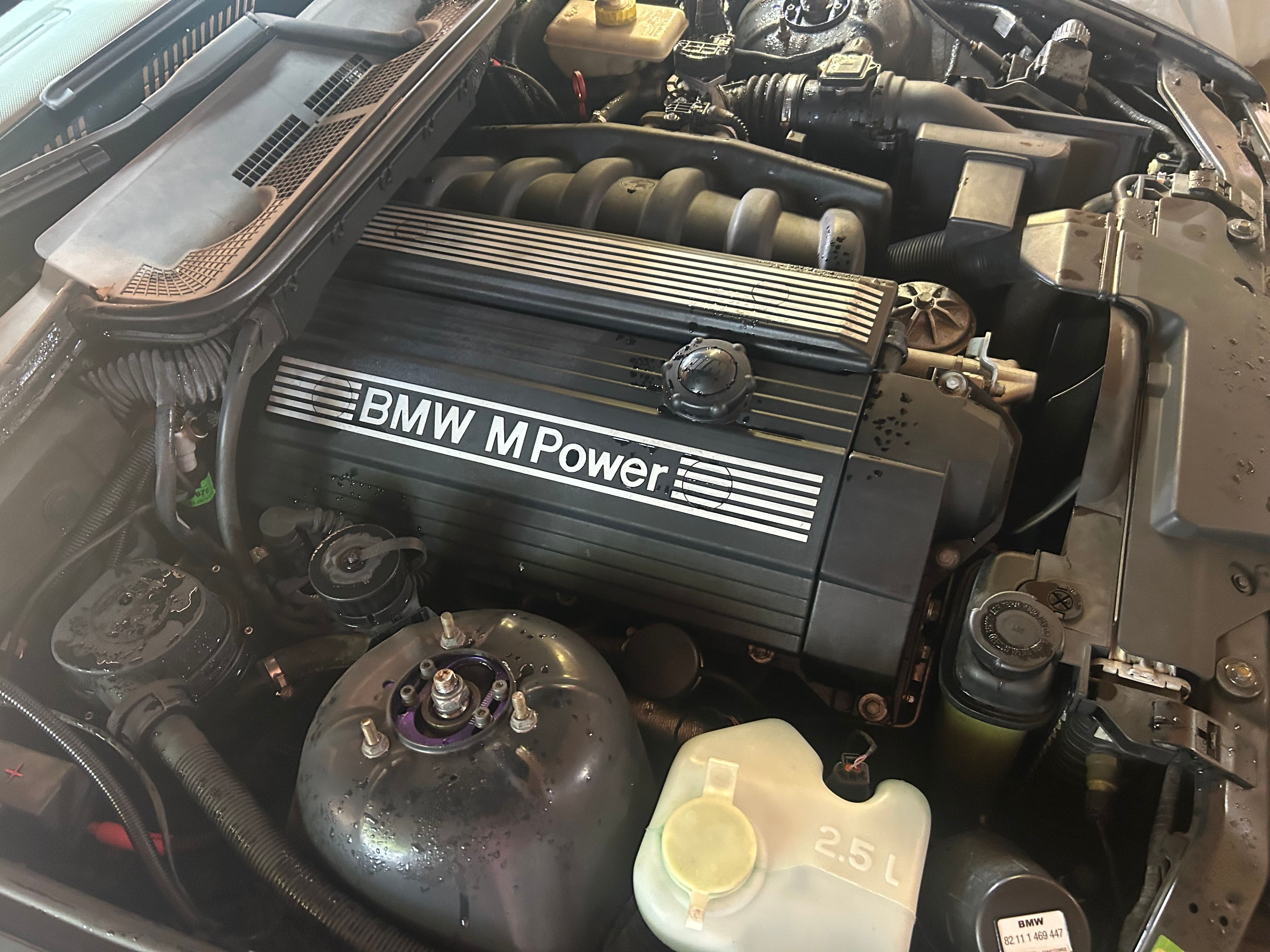 Used 1999 BMW M3 Convertible RWD image 15