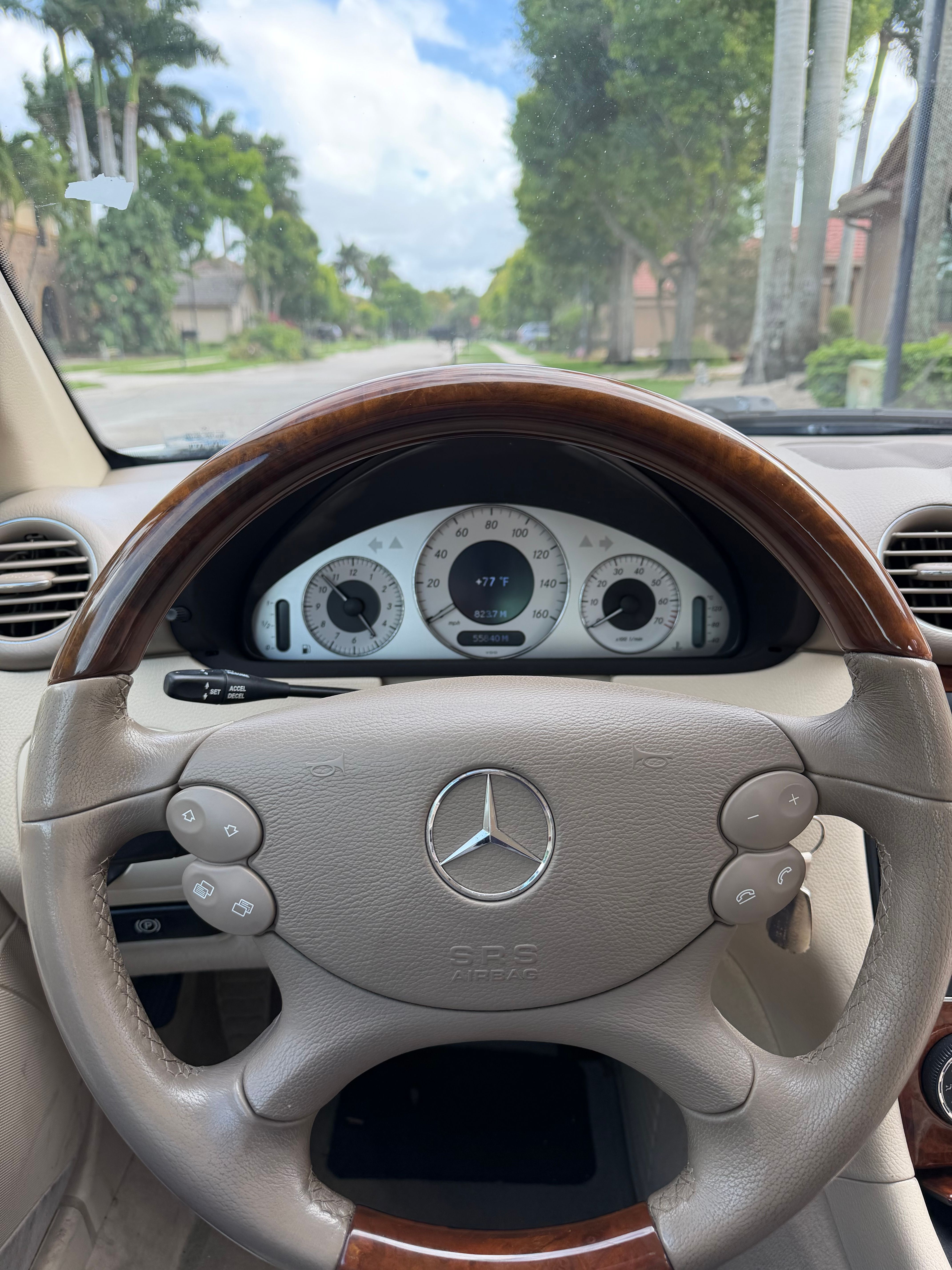 Used 2006 Mercedes-Benz CLK 500 Cabriolet w/ Premium Pkg image 13