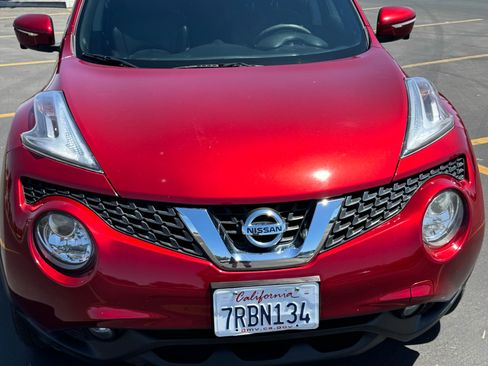 Used 2015 Nissan Juke SL image 10