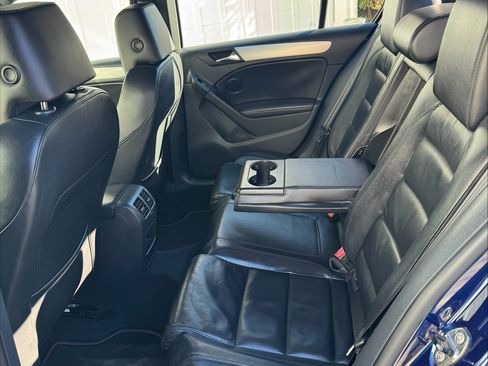 Used 2013 Volkswagen GTI Autobahn image 18