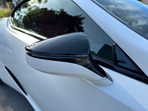 Used 2022 Lexus LC 500 Convertible image 31