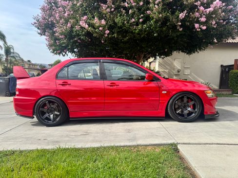 Used 2003 Mitsubishi Lancer Evolution AWD/4WD image 4