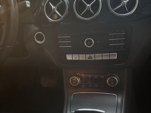 Used 2015 Mercedes-Benz B 250e image 12