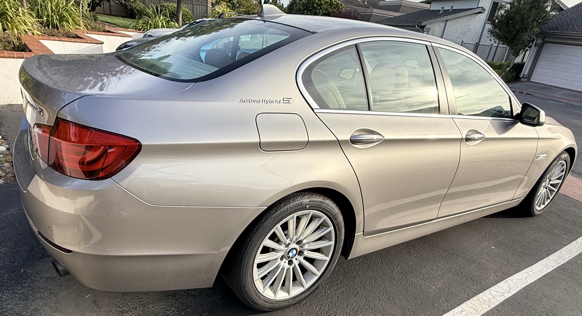 Used 2013 BMW ActiveHybrid 5 RWD image 4