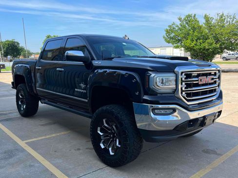 Used 2017 GMC Sierra 1500 SLT w/ SLT Premium Package AWD/4WD image 1