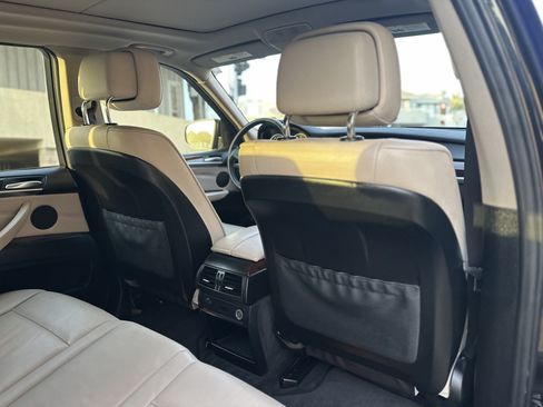 Used 2013 BMW X5 xDrive35i image 2