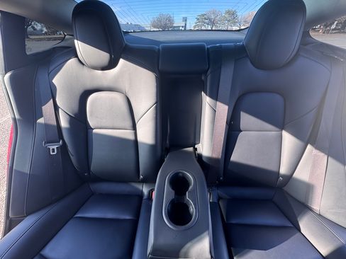 Used 2018 Tesla Model 3 Long Range image 13