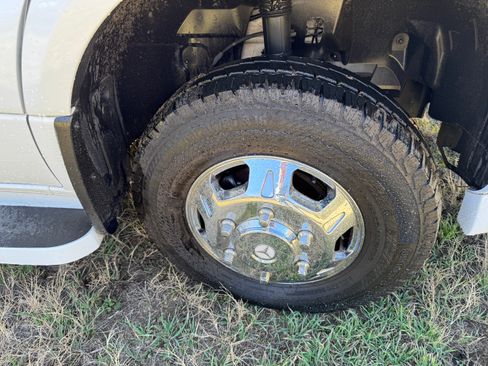 Used 2023 Mercedes-Benz Sprinter 3500 image 11