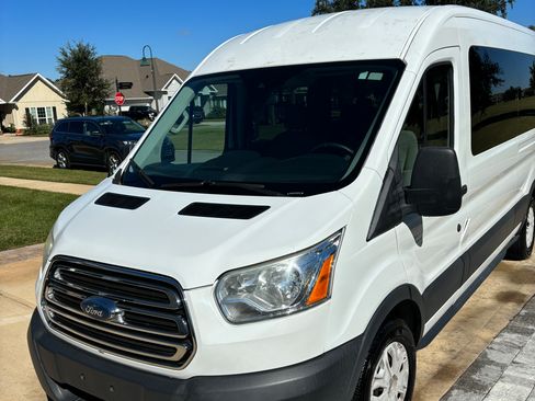 Used 2015 Ford Transit 350 XLT image 18