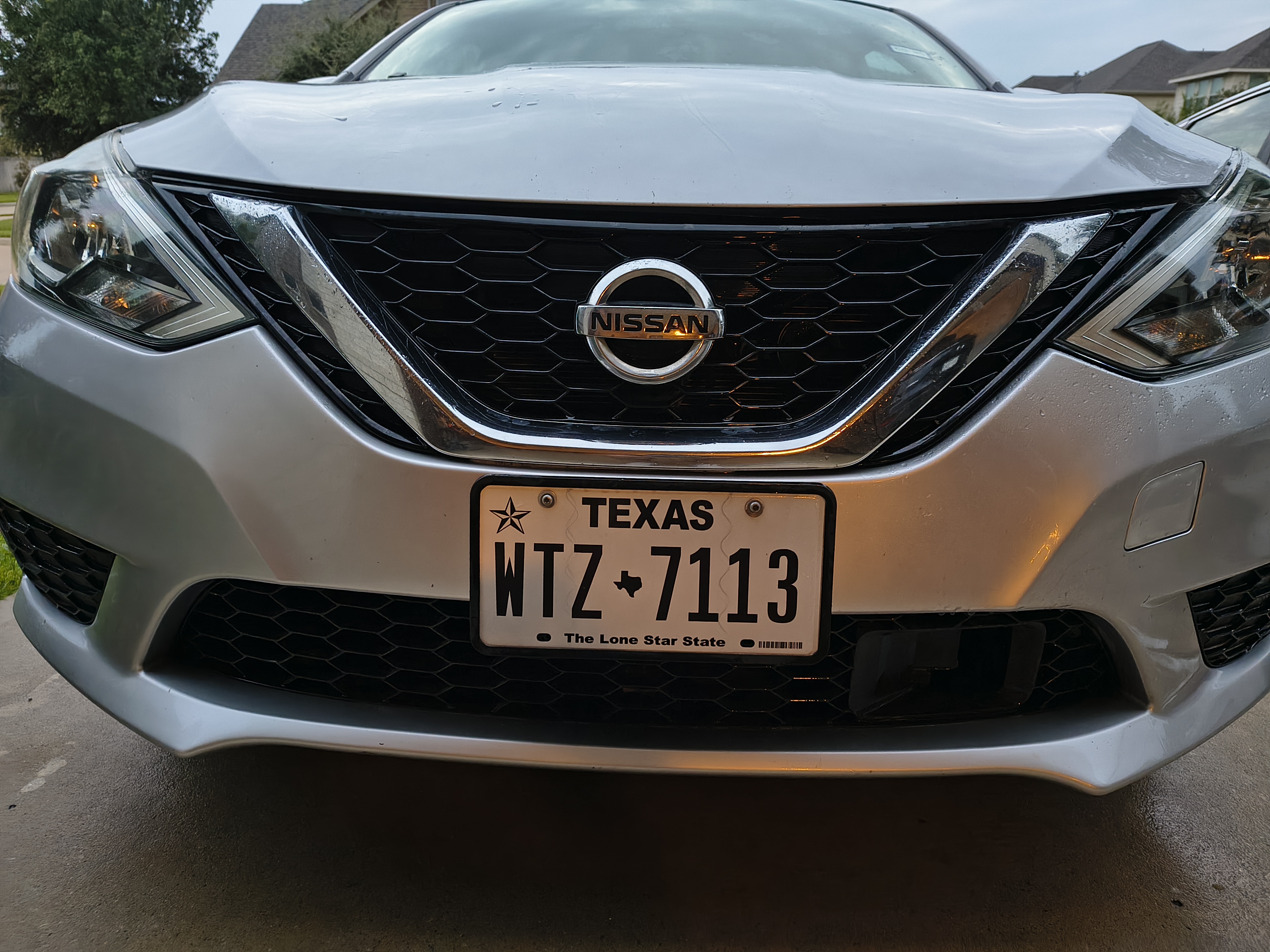 Used 2018 Nissan Sentra S FWD image 1