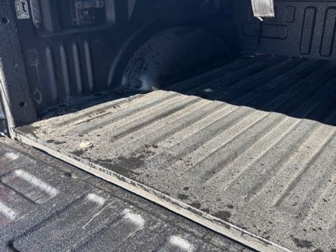 Used 2018 Ford F150 Lariat image 13