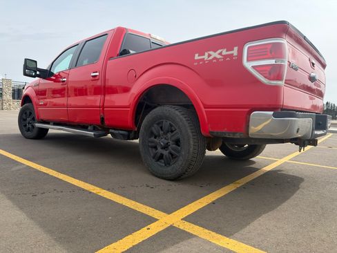 Used 2012 Ford F150 Lariat w/ Lariat Chrome Pkg image 11