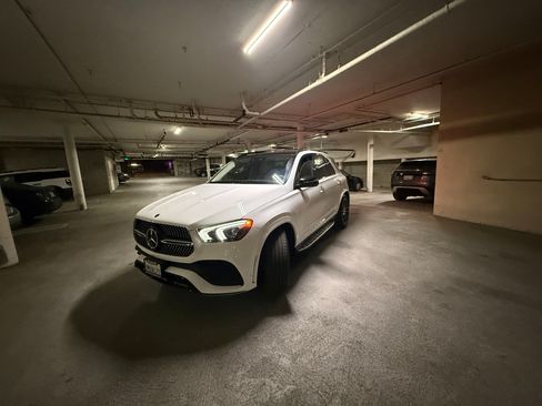 Used 2021 Mercedes-Benz GLE 350 image 5