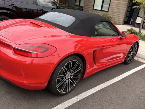Used 2015 Porsche Boxster RWD image 5
