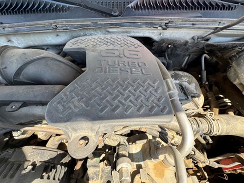 Used 2007 Chevrolet Silverado 3500 LT w/ Heavy-Duty Power Package image 13