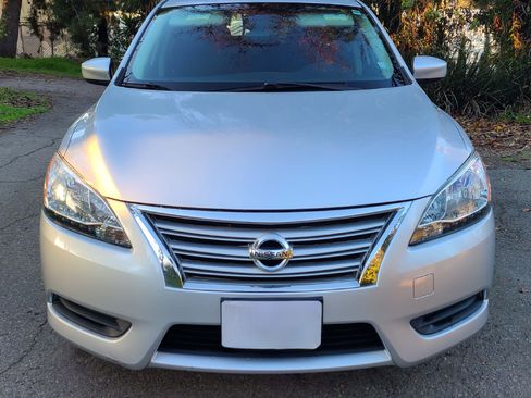 Used 2014 Nissan Sentra S image 4