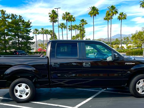 Used 2013 Ford F150 XLT w/ Trailer Tow Pkg image 4