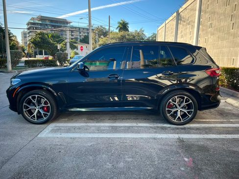 Used 2021 BMW X5 M50i w/ Premium Package AWD/4WD image 12