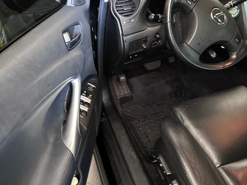 Used 2008 Lexus IS 250 RWD image 9