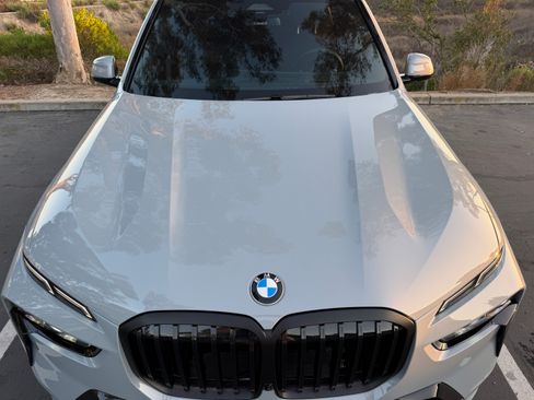Used 2026 BMW X7 xDrive40i w/ M Sport Package AWD/4WD image 10