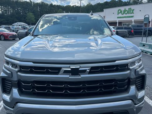 Used 2023 Chevrolet Silverado 1500 RST image 12