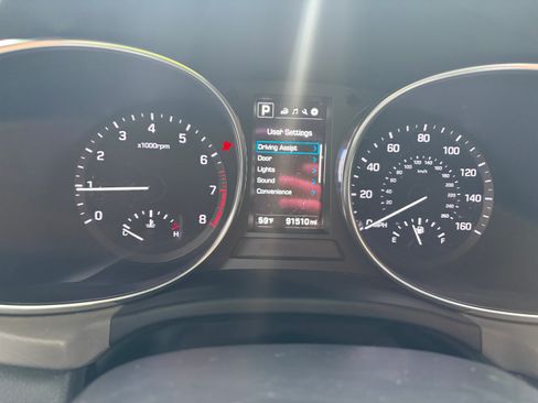Used 2018 Hyundai Santa Fe Sport 2.0T FWD image 10