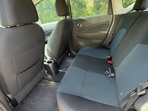 Used 2014 Nissan Versa Note SV FWD image 10