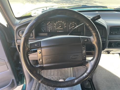 Used 1996 Ford Bronco image 14