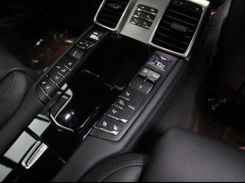 Used 2012 Porsche Panamera Turbo S image 16