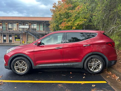 Used 2017 Hyundai Santa Fe Sport w/ 2.4L Tech Package 04 image 8