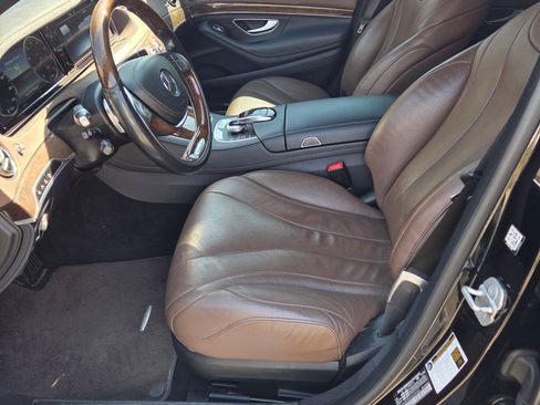 Used 2016 Mercedes-Benz S 550 4MATIC Sedan image 10