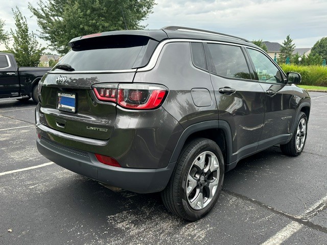 Used 2019 Jeep Compass Limited AWD/4WD image 8
