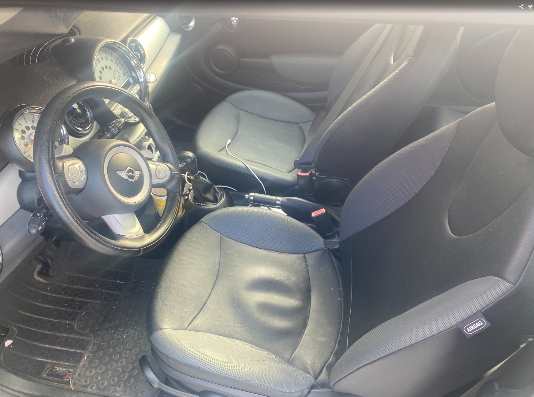 Used 2010 MINI Cooper Hardtop FWD image 6
