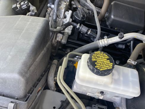 Used 2019 Nissan Frontier SV AWD/4WD image 24