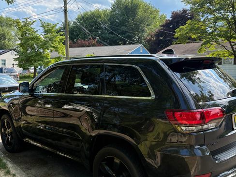 Used 2016 Jeep Grand Cherokee High Altitude AWD/4WD image 11