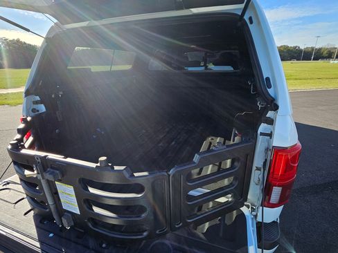 Used 2020 Ford F150 Limited w/ Trailer Tow Package image 11