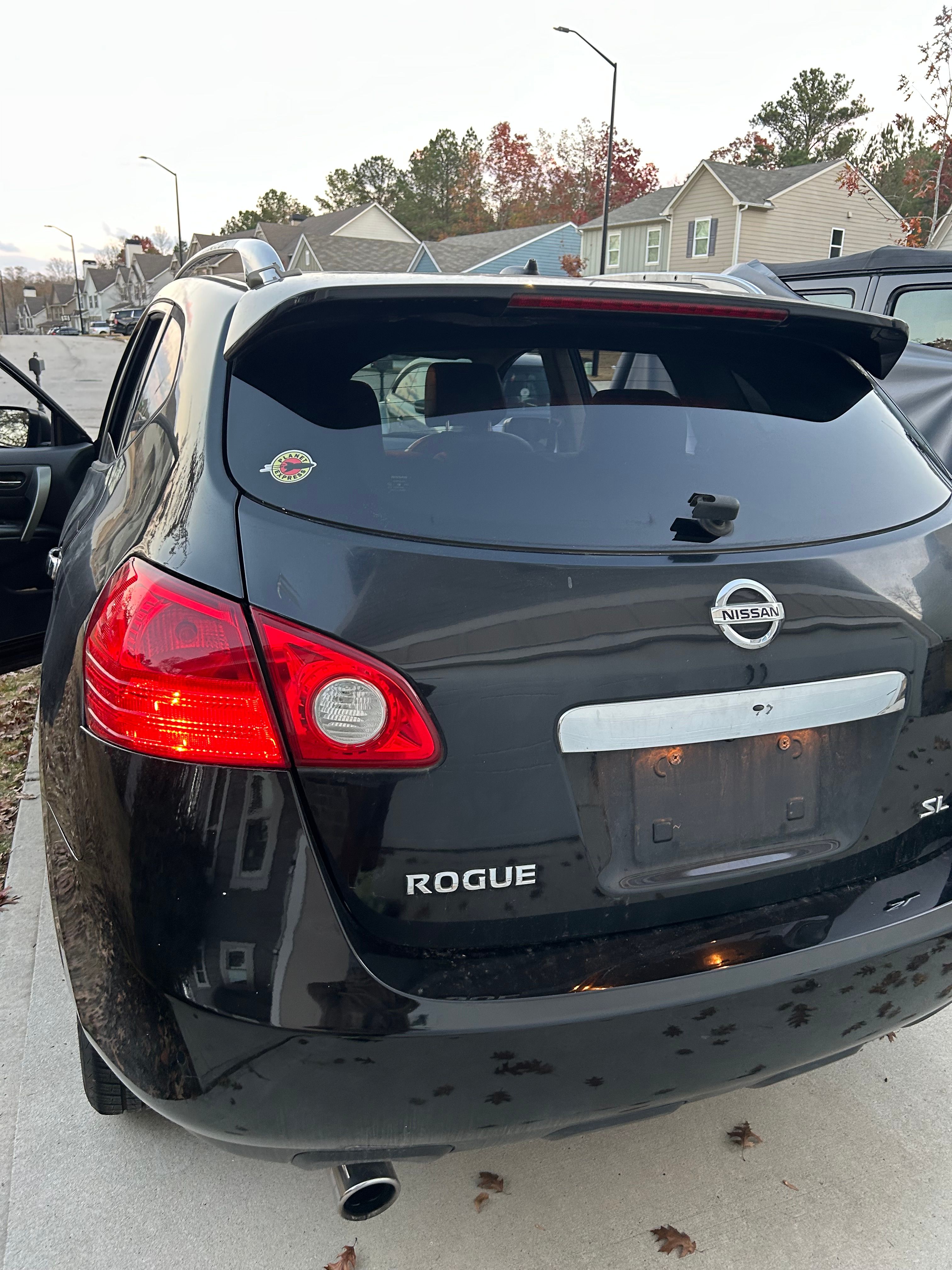 Used 2013 Nissan Rogue SL FWD image 1
