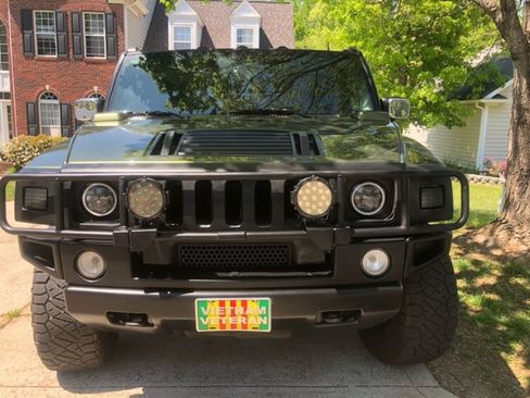 Used 2003 HUMMER H2 w/ Preferred Equipment Group image 6