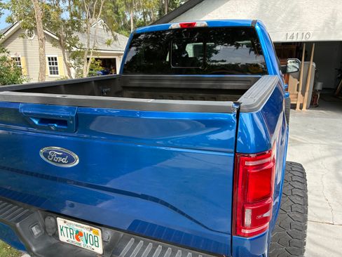Used 2015 Ford F150 Lariat AWD/4WD image 6